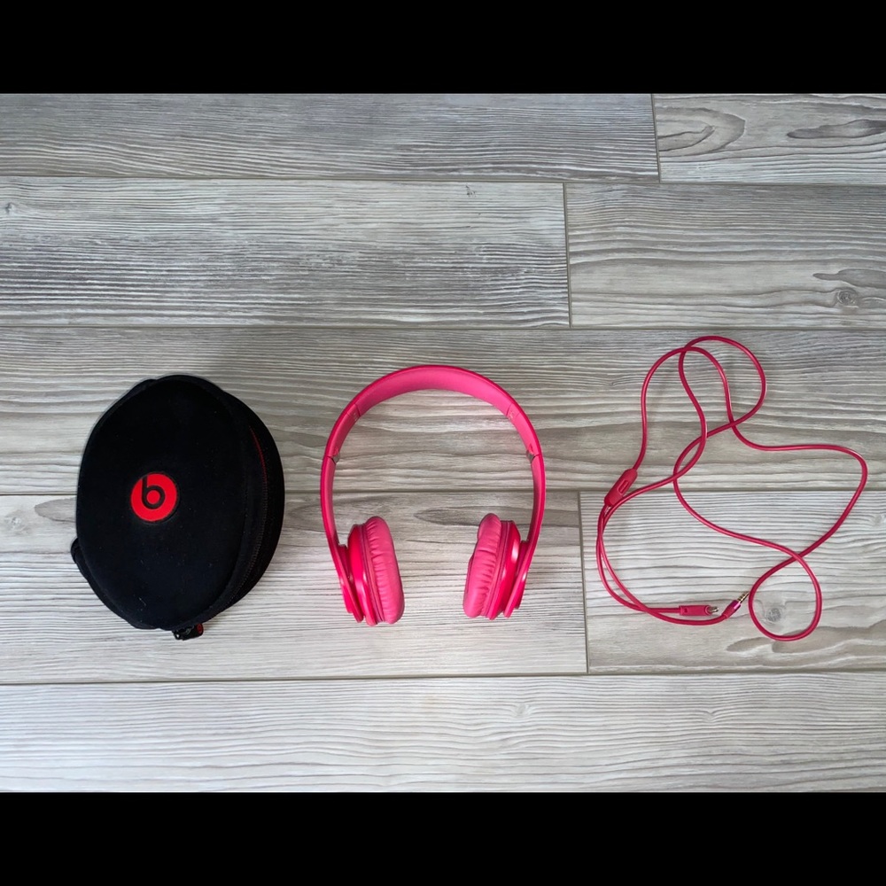 Beats Headphones by Dr Dre Hot Pink Generation 1